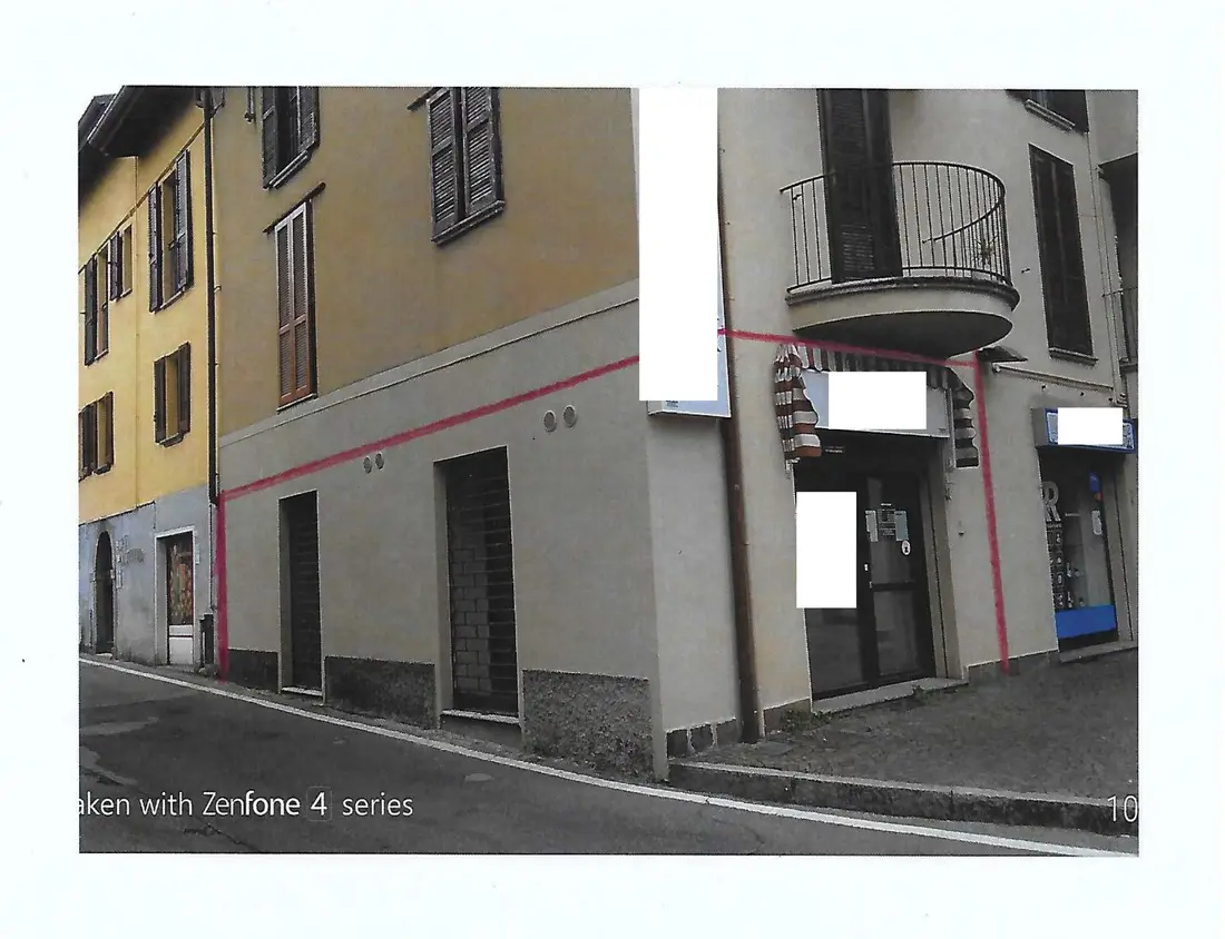 Negozio · Mandello del Lario
