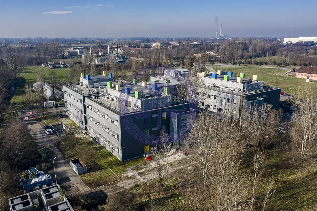 Fabbricati Costruiti Per Esigenze Commerciali · Lodi