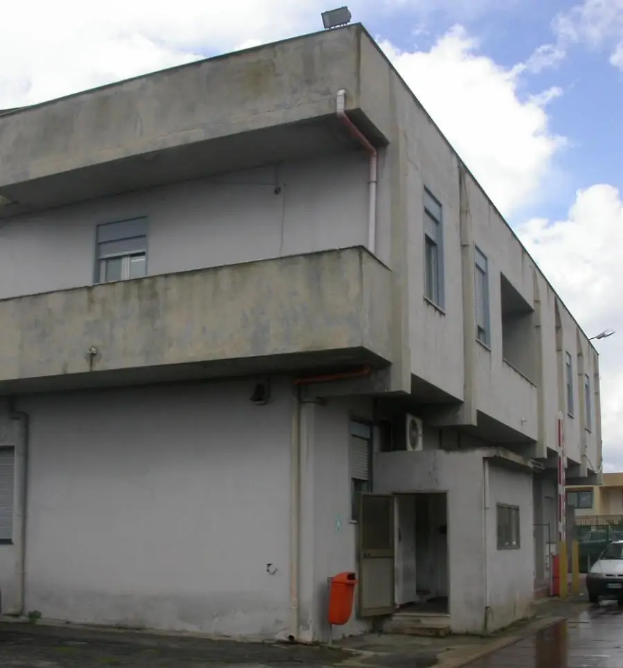 Fabbricati Costruiti Per Esigenze Industriali · Rosarno