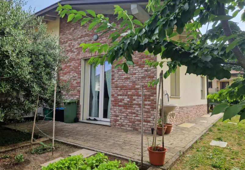 Abitazione In Villini · Senago