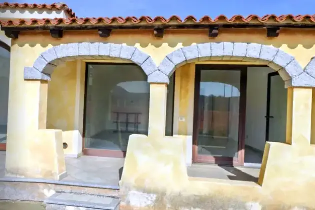 Uffici E Studi Privati · Loiri Porto San Paolo