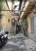 Abitazione Di Tipo Economico all'asta a Napoli (NA)