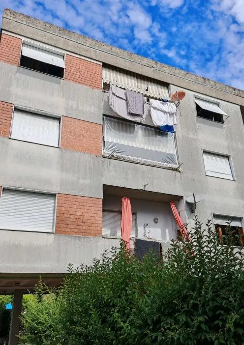Abitazione Di Tipo Civile · Carrara