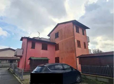 Abitazione Di Tipo Civile all'asta a Bientina (PI)