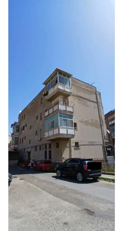 Abitazione Di Tipo Civile all'asta a Messina (ME)