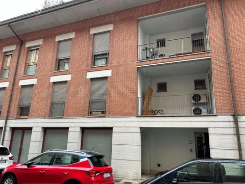 Abitazione Di Tipo Civile all'asta a Pontedera (PI)
