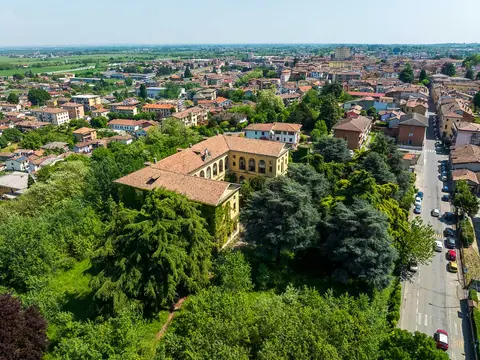 Terreno all'asta a Stradella (PV)